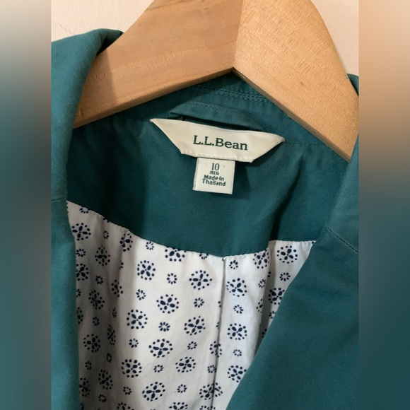 Jakets ❤️ - Picture 3 of 4